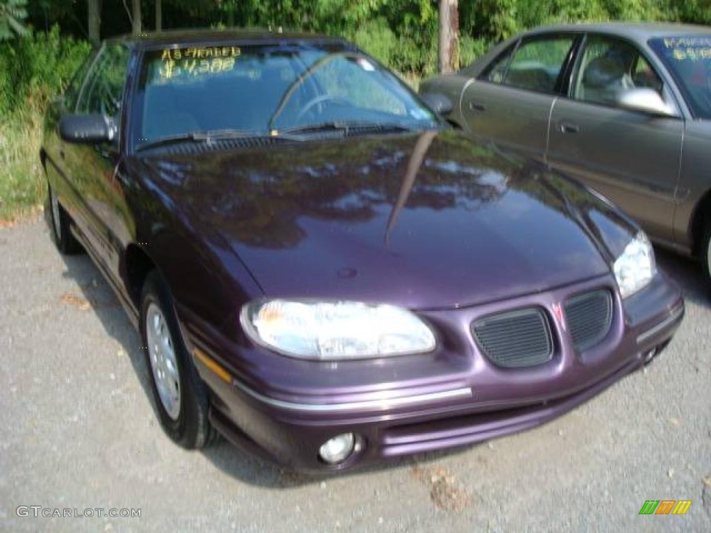 1998 Grand Am SE Coupe - Medium Purple Metallic / Graphite photo #1