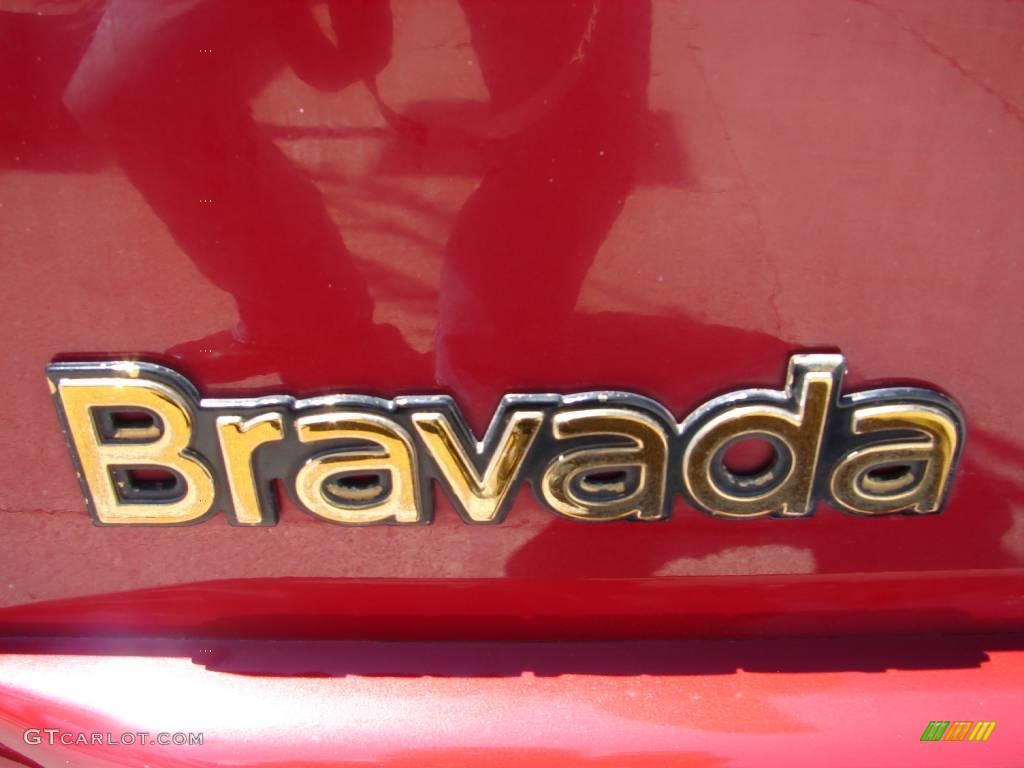 1996 Bravada AWD - Medium Red Metallic / Beige photo #2