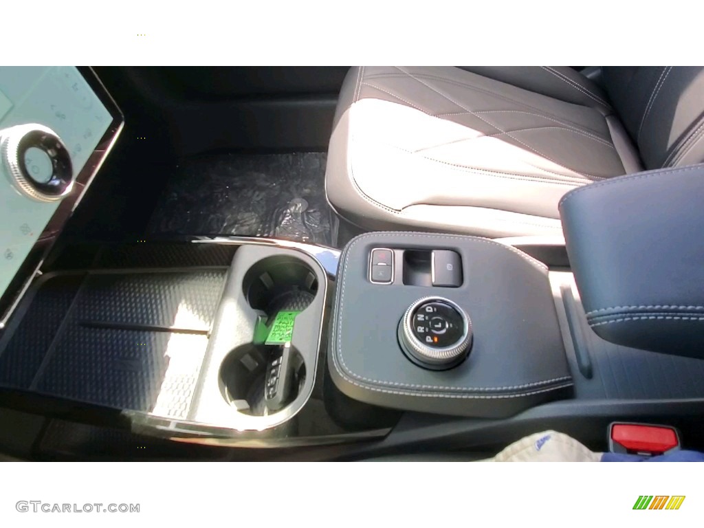 2021 Ford Mustang Mach-E Select eAWD Controls Photos
