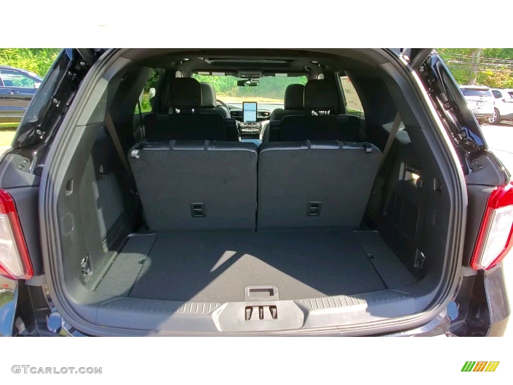 2021 Ford Explorer ST 4WD Trunk Photos