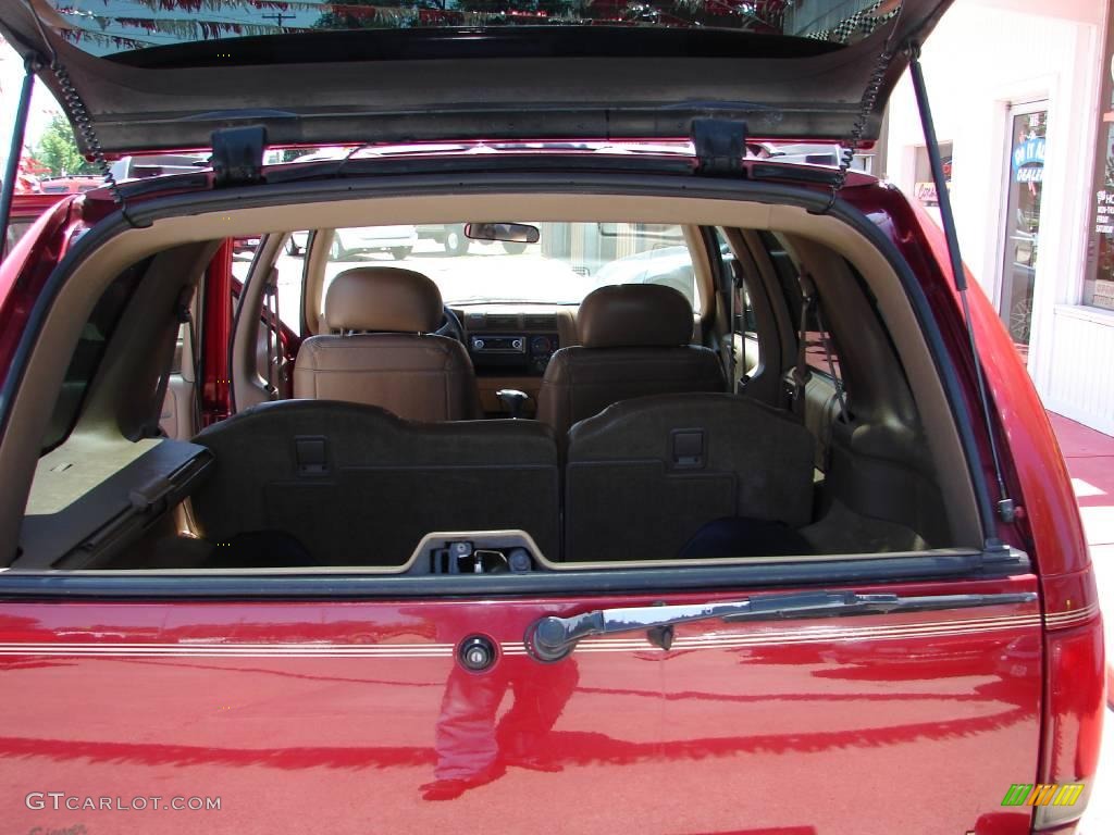 1996 Bravada AWD - Medium Red Metallic / Beige photo #32