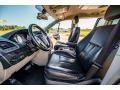 Brilliant Black Crystal Pearl - Town & Country Touring - L Photo No. 18