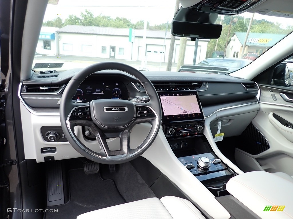 2021 Grand Cherokee L Overland 4x4 - Baltic Gray Metallic / Global Black/Steel Gray photo #13