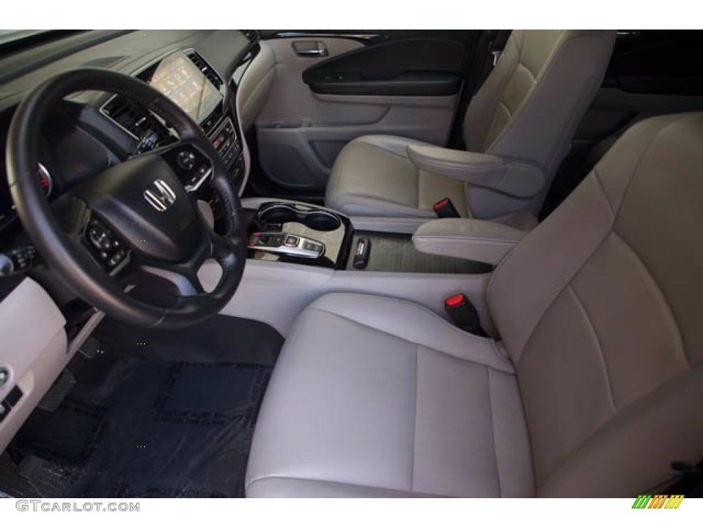 2019 Pilot Touring - Crystal Black Pearl / Beige photo #3