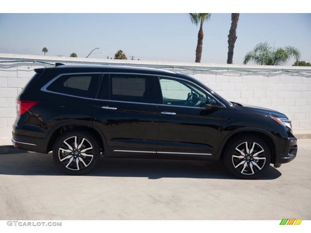 2019 Pilot Touring - Crystal Black Pearl / Beige photo #12