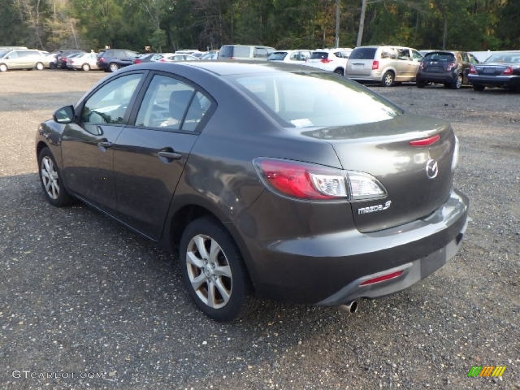 2010 MAZDA3 i Touring 4 Door - Graphite Mica / Black photo #4