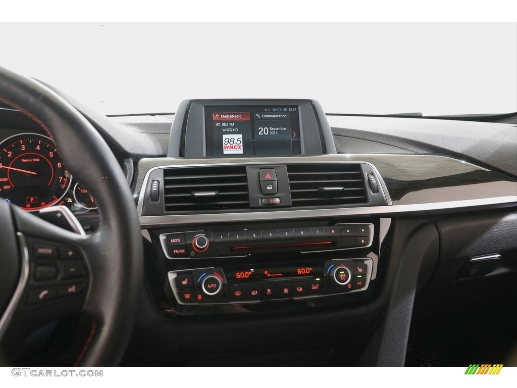 2018 3 Series 330i xDrive Sedan - Mineral White Metallic / Black photo #10