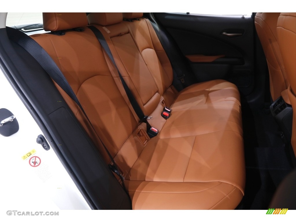 2019 UX 250h AWD - Eminent White Pearl / Glazed Caramel photo #16