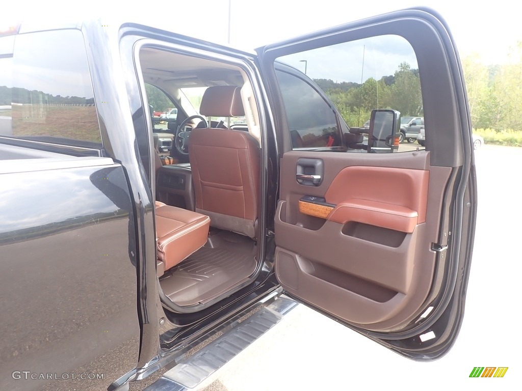 2018 Chevrolet Silverado 3500HD High Country Crew Cab 4x4 High Country Saddle Door Panel Photo #142916692