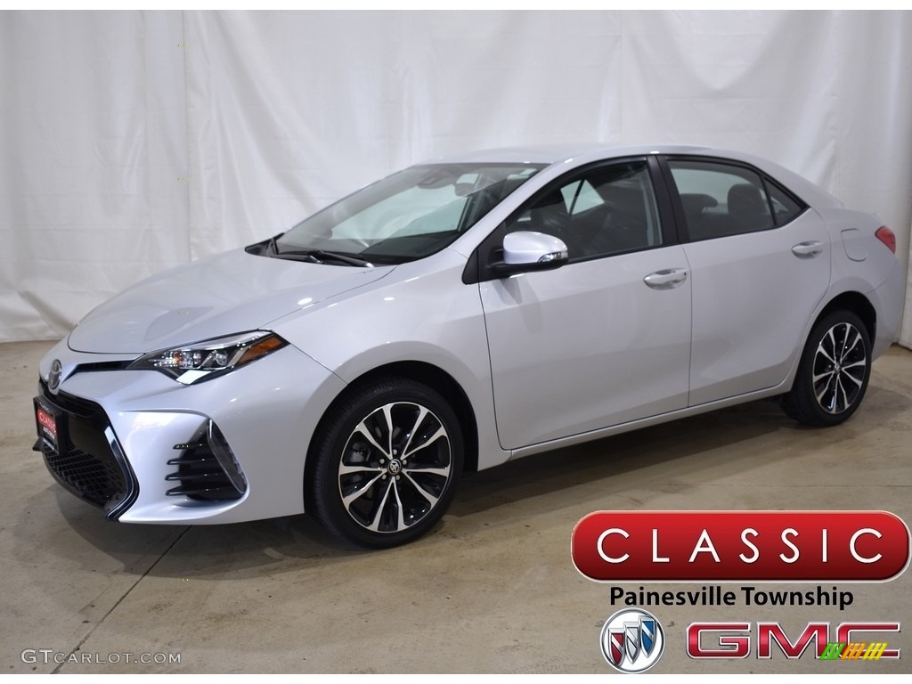 2019 Corolla SE - Classic Silver Metallic / Black photo #1