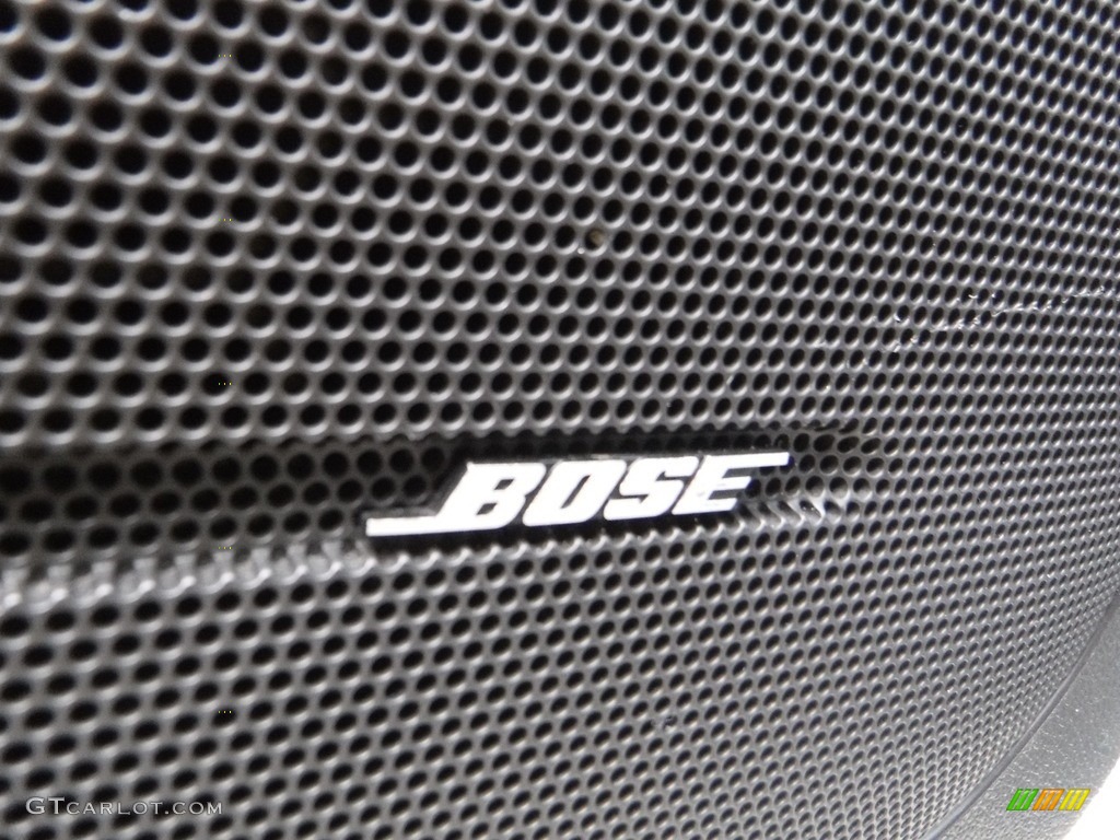 2013 Acadia Denali AWD - White Diamond Tricoat / Ebony photo #14