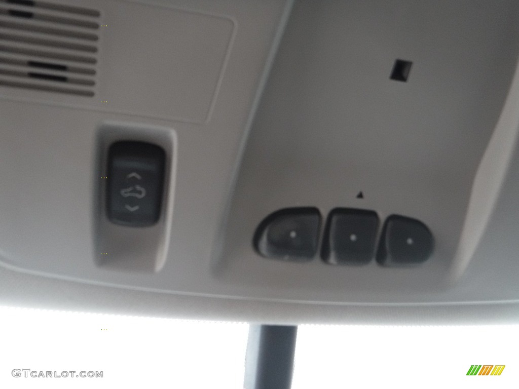 2013 Acadia Denali AWD - White Diamond Tricoat / Ebony photo #22