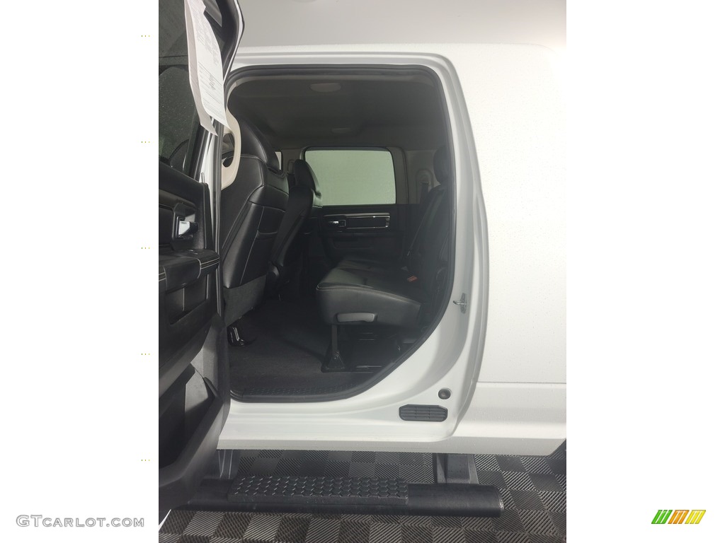 2018 3500 Laramie Mega Cab 4x4 - Bright White / Black photo #25