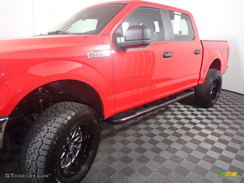 2019 F150 XL SuperCrew 4x4 - Race Red / Earth Gray photo #10