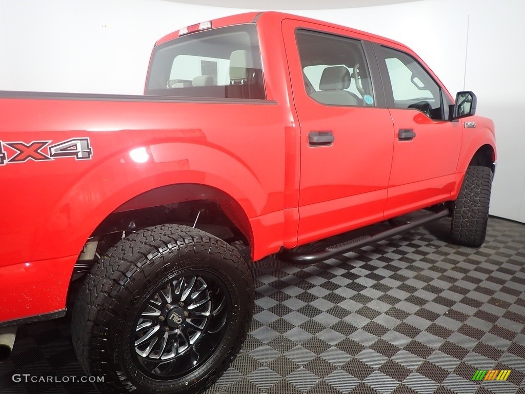 2019 F150 XL SuperCrew 4x4 - Race Red / Earth Gray photo #18