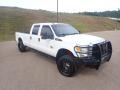 Oxford White - F250 Super Duty XL Crew Cab 4x4 Photo No. 2