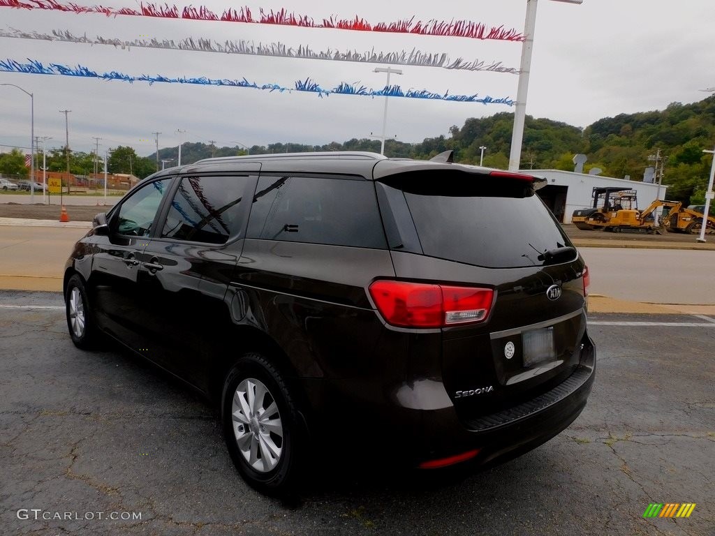 2018 Sedona LX - Titanium Bronze / Camel Beige photo #4