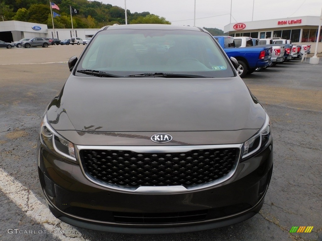 2018 Sedona LX - Titanium Bronze / Camel Beige photo #7