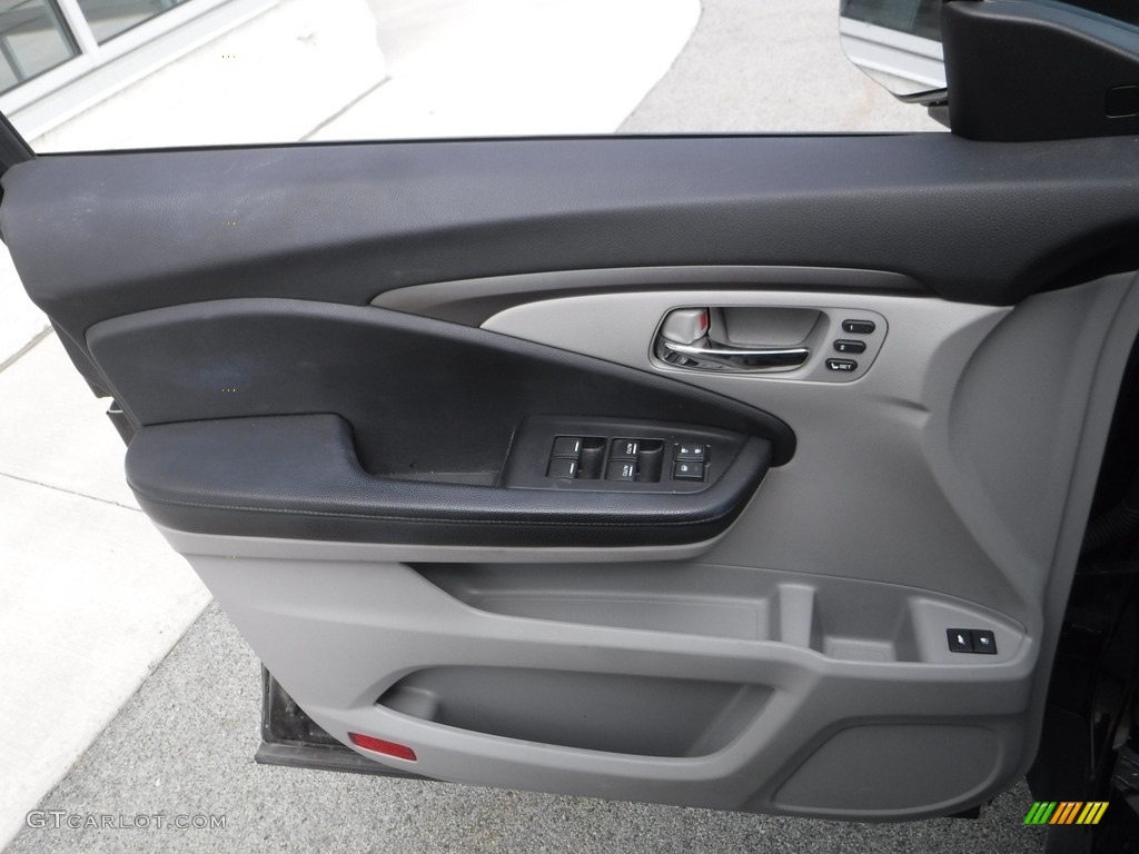 2019 Pilot EX-L AWD - Crystal Black Pearl / Gray photo #14