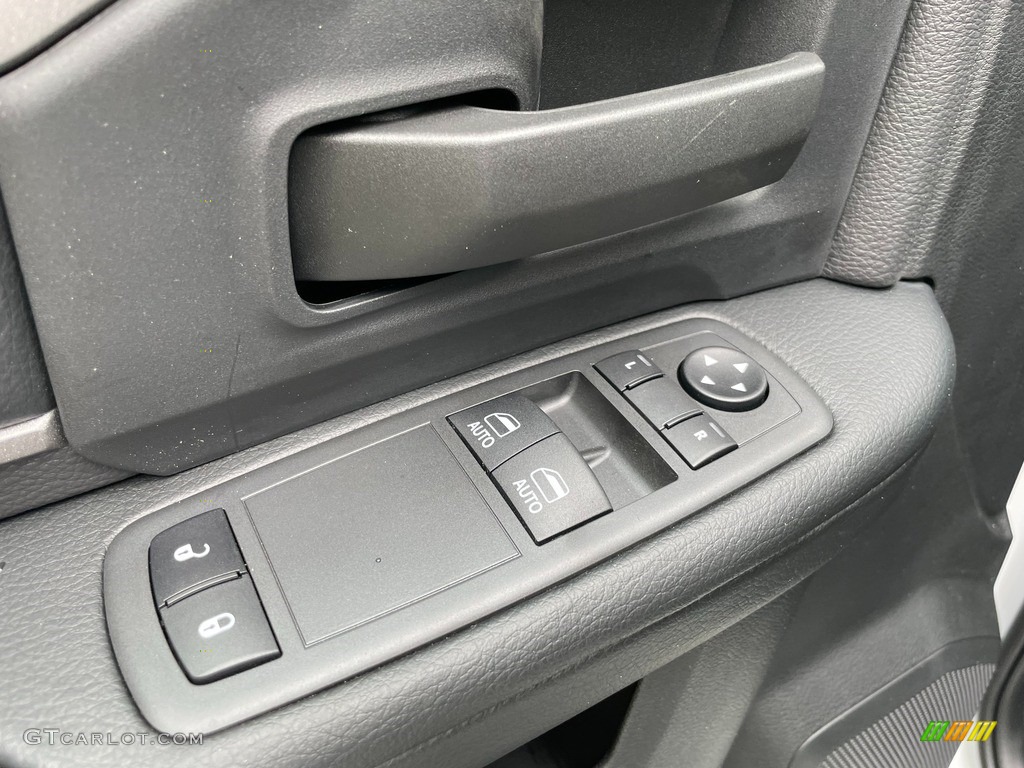 2022 Ram 2500 Tradesman Regular Cab 4x4 Controls Photo #142928304