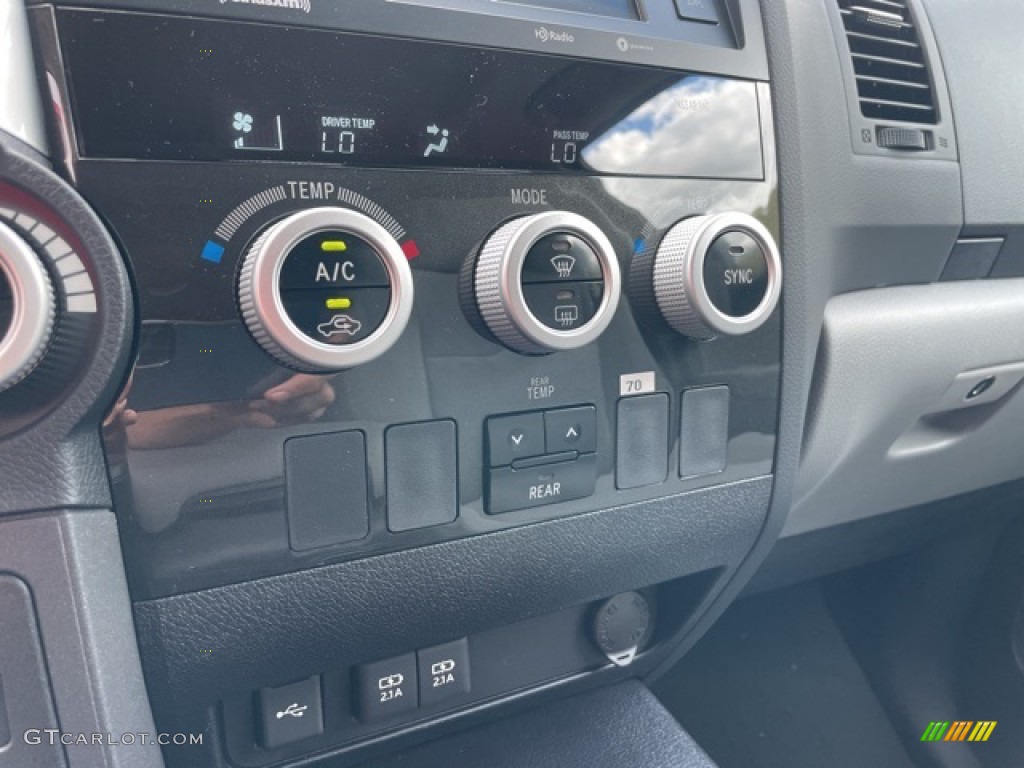2022 Toyota Sequoia SR5 4WD Controls Photo #142929102