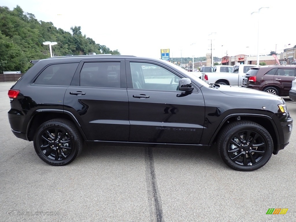 Diamond Black Crystal Pearl 2021 Jeep Grand Cherokee Laredo 4x4 Exterior Photo #142930800