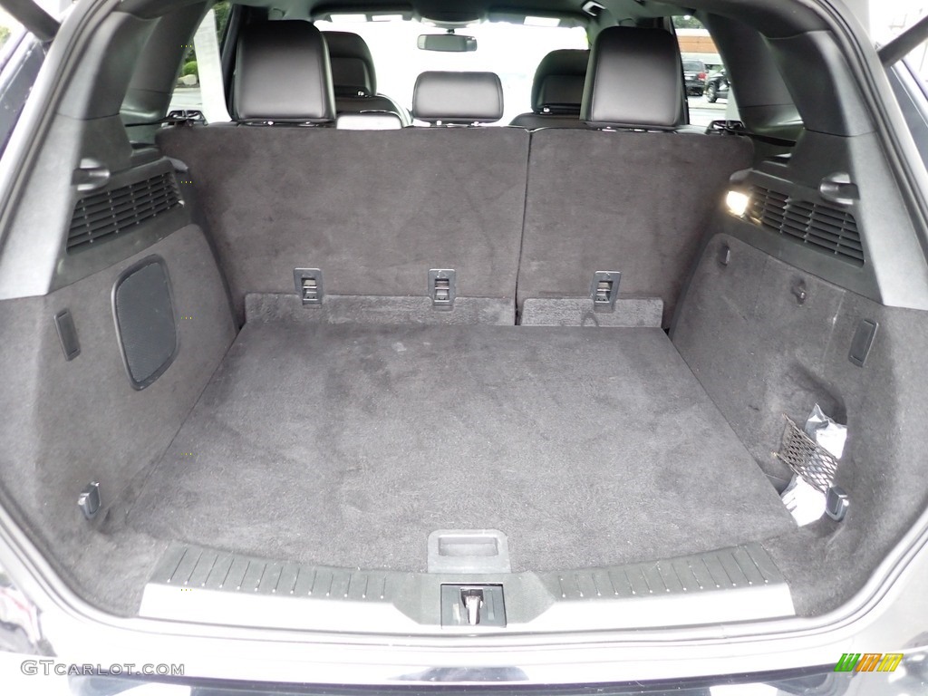 2018 Lincoln MKC Premier AWD Trunk Photos