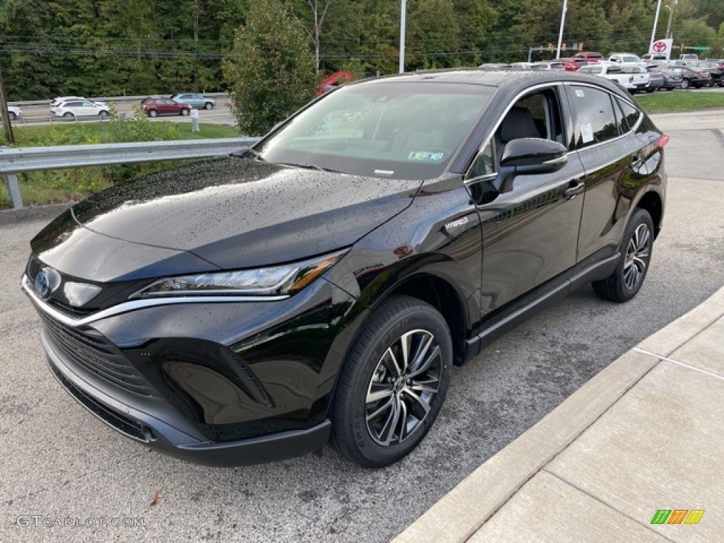 2021 Toyota Venza Hybrid LE AWD Exterior Photos