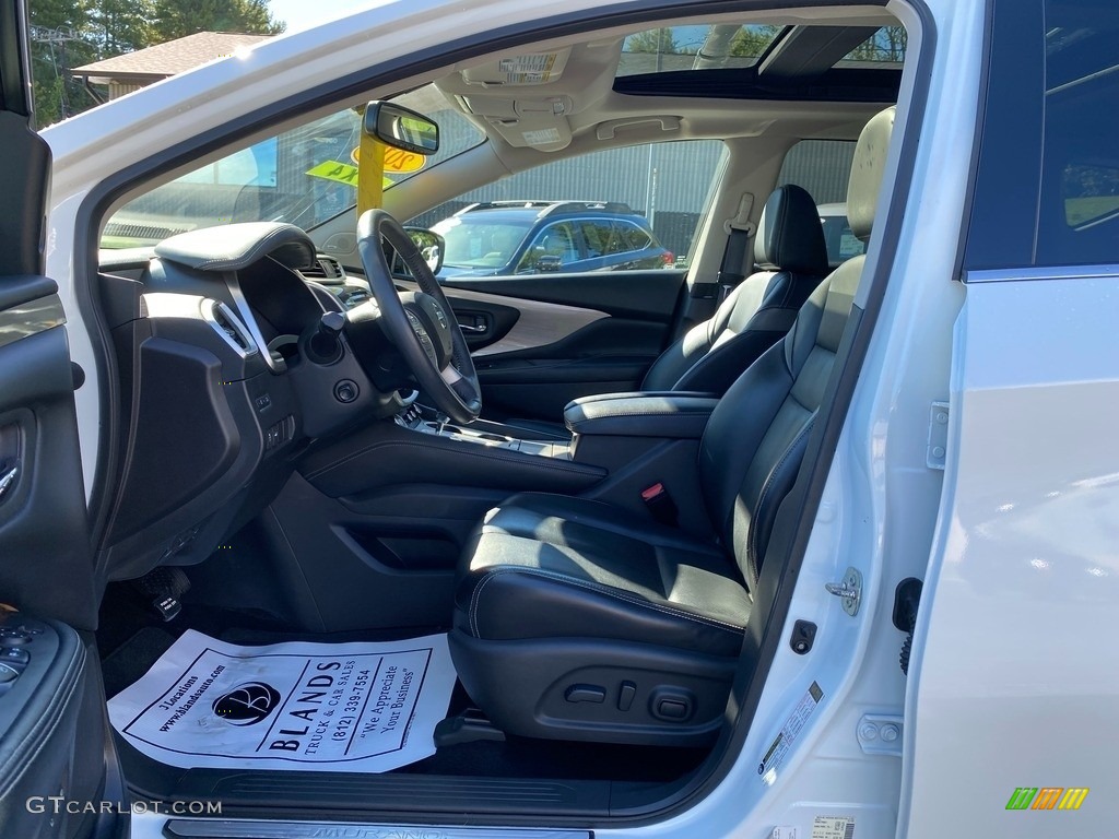 2017 Murano Platinum AWD - Pearl White / Graphite photo #15