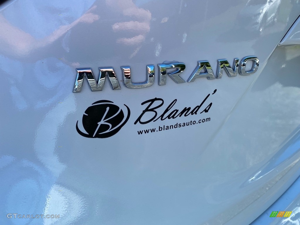 2017 Murano Platinum AWD - Pearl White / Graphite photo #60