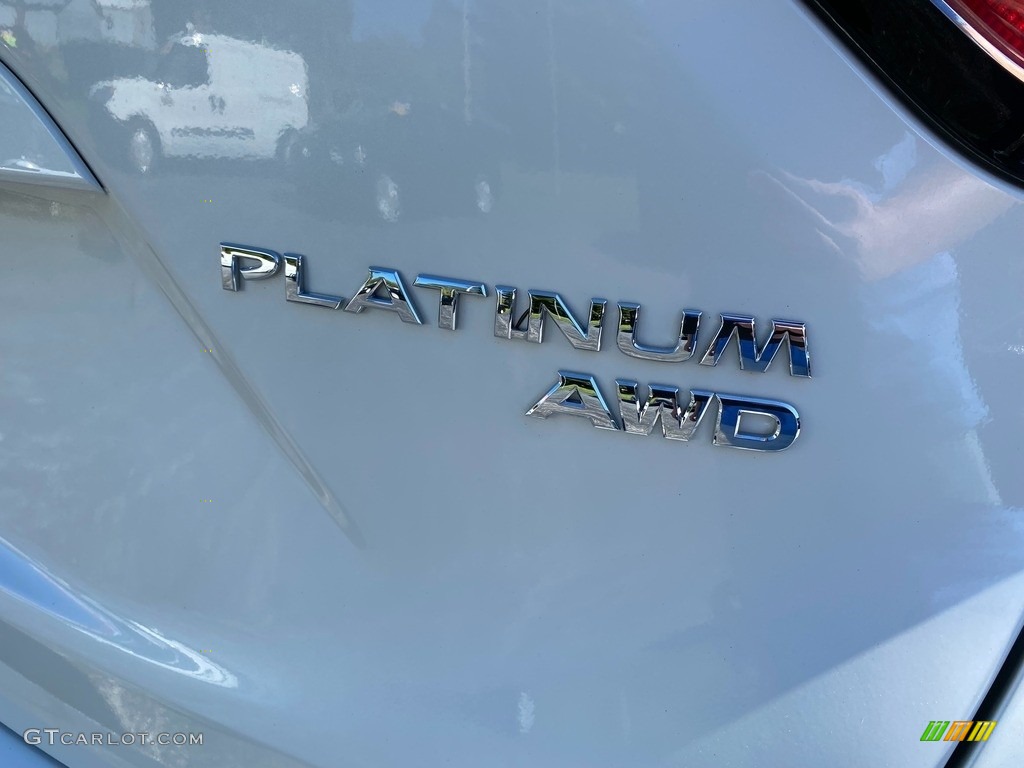 2017 Murano Platinum AWD - Pearl White / Graphite photo #61