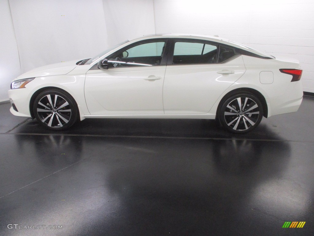 2019 Altima SR AWD - Pearl White / Charcoal photo #4