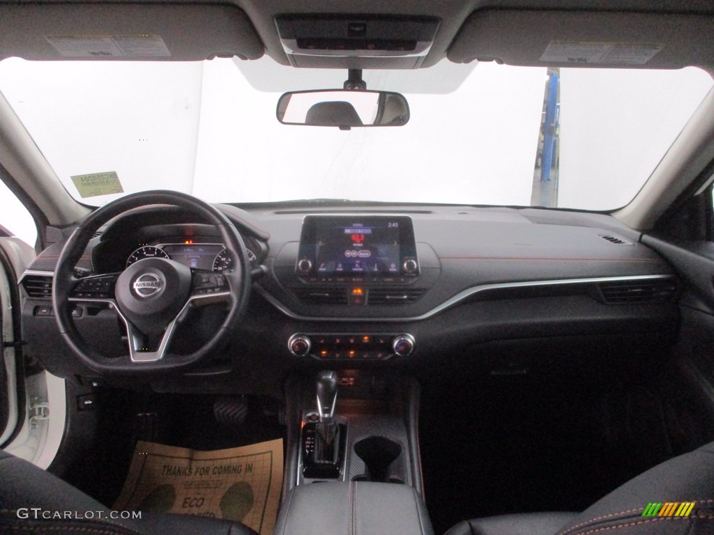 2019 Altima SR AWD - Pearl White / Charcoal photo #15