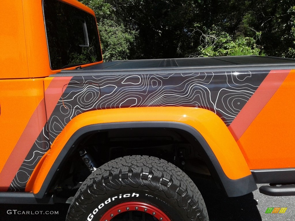 2020 Gladiator Rubicon 4x4 - Punk