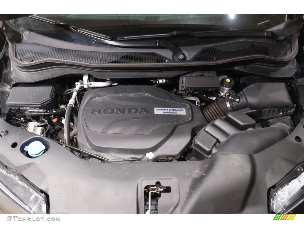 2017 Honda Pilot EX-L AWD Engine Photos