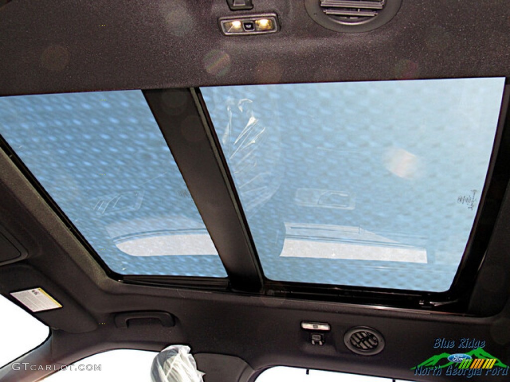 2021 Explorer ST 4WD - Star White Metallic Tri-Coat / Ebony photo #24