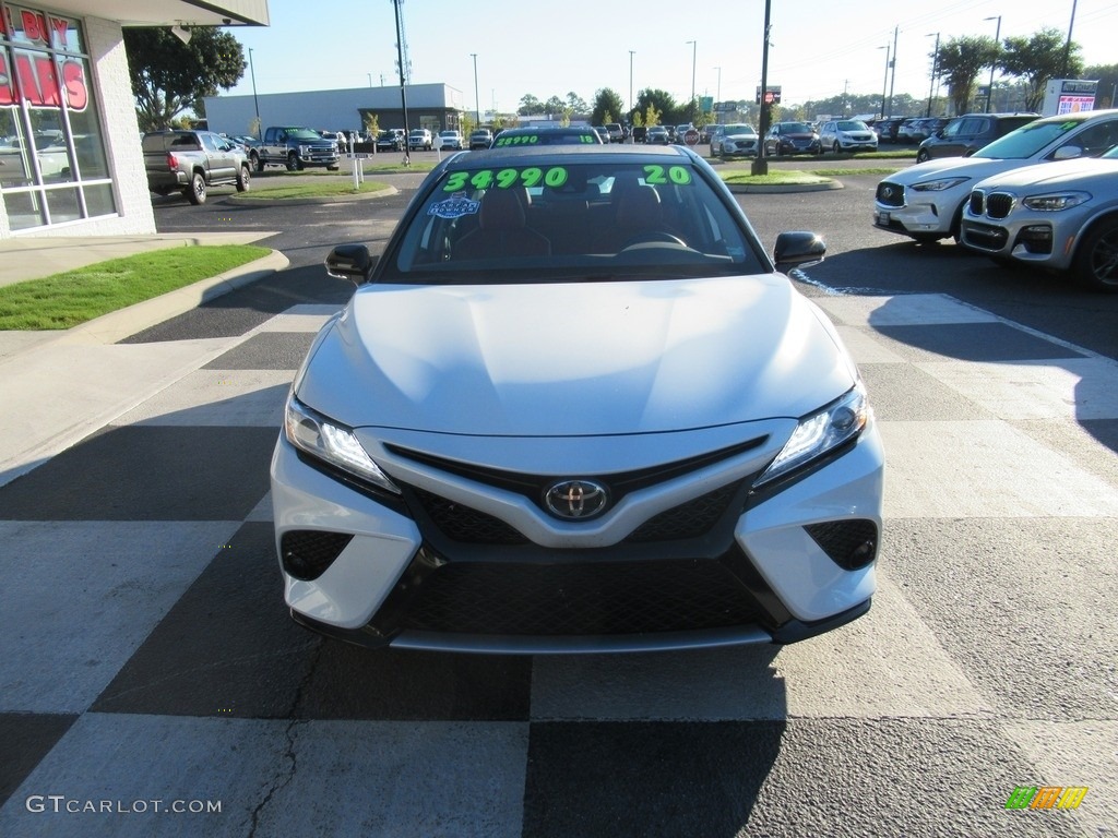 2020 Camry XSE - Wind Chill Pearl / Cockpit Red photo #2