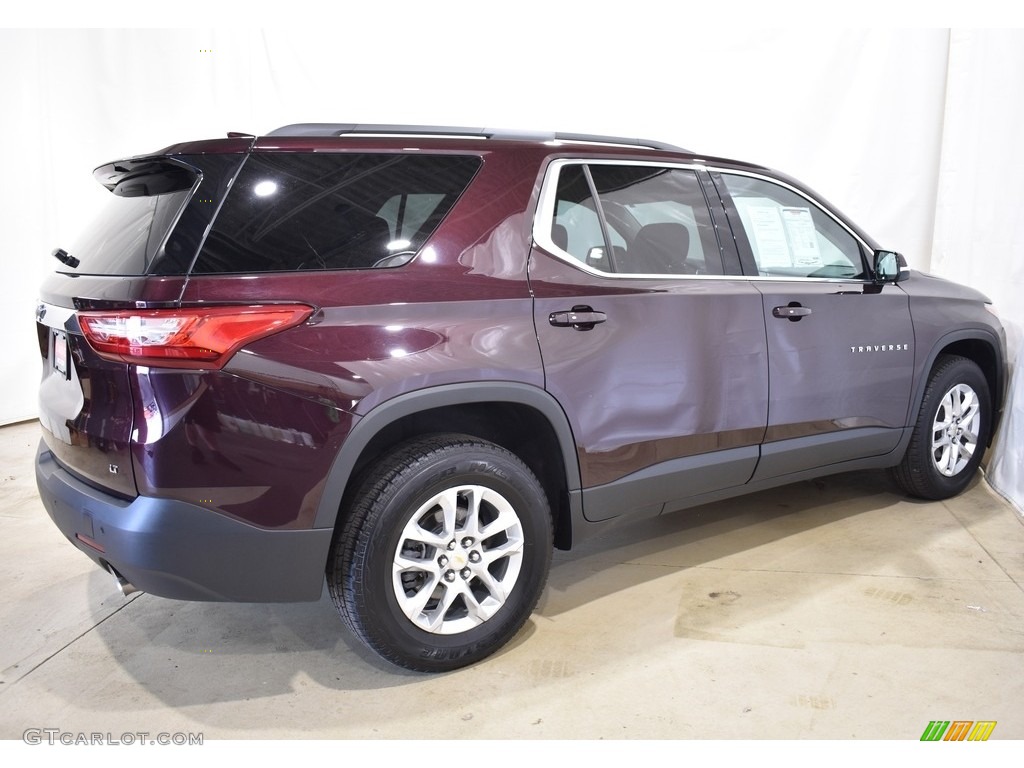 2019 Traverse LT - Black Current Metallic / Jet Black photo #2