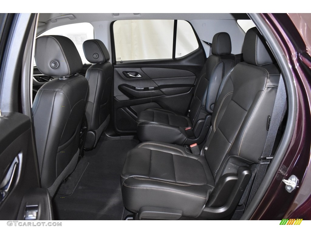 2019 Traverse LT - Black Current Metallic / Jet Black photo #8