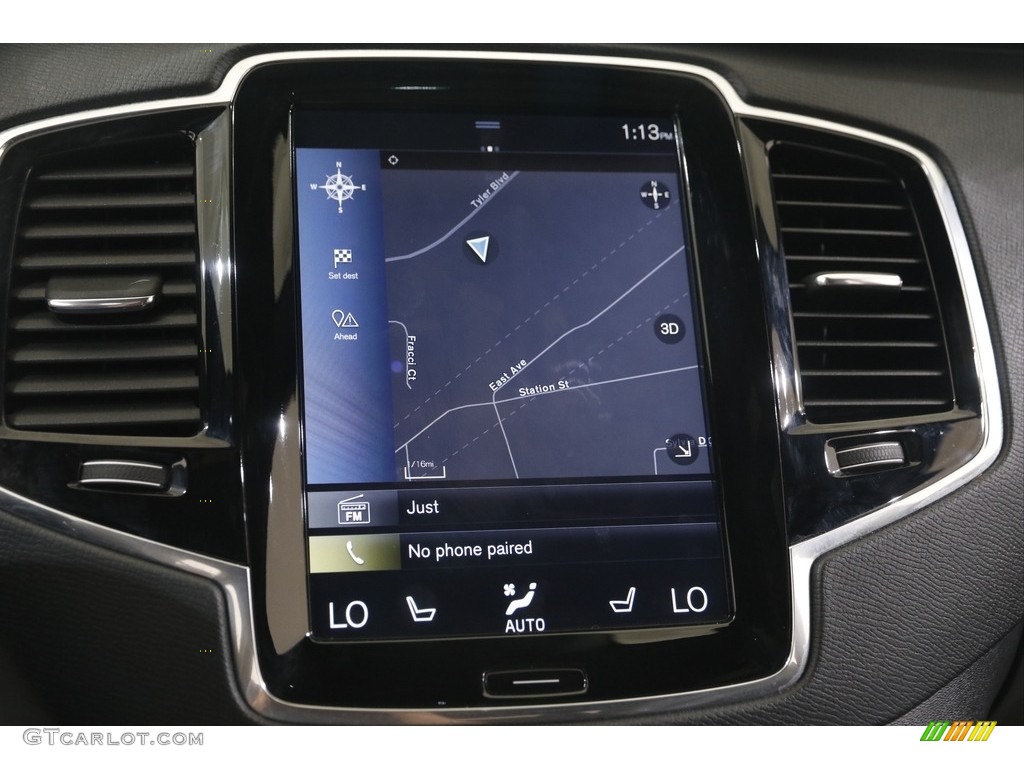 2017 Volvo XC90 T8 eAWD R-Design Navigation Photos