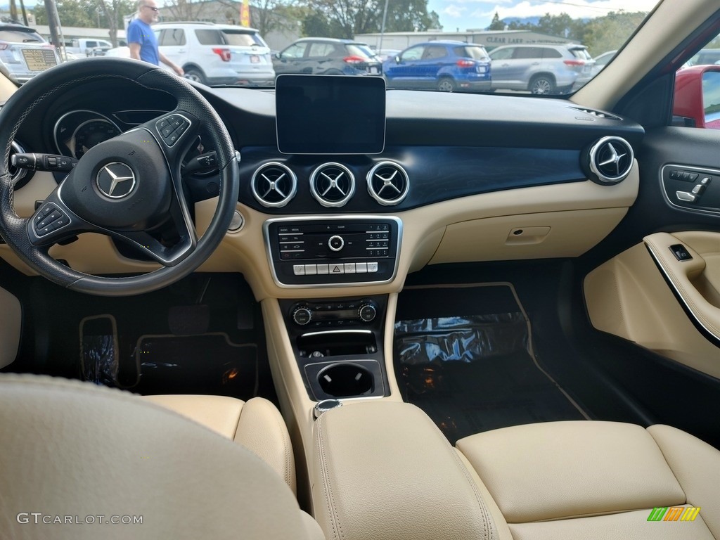 2019 GLA 250 - Jupiter Red / Sahara Beige photo #13
