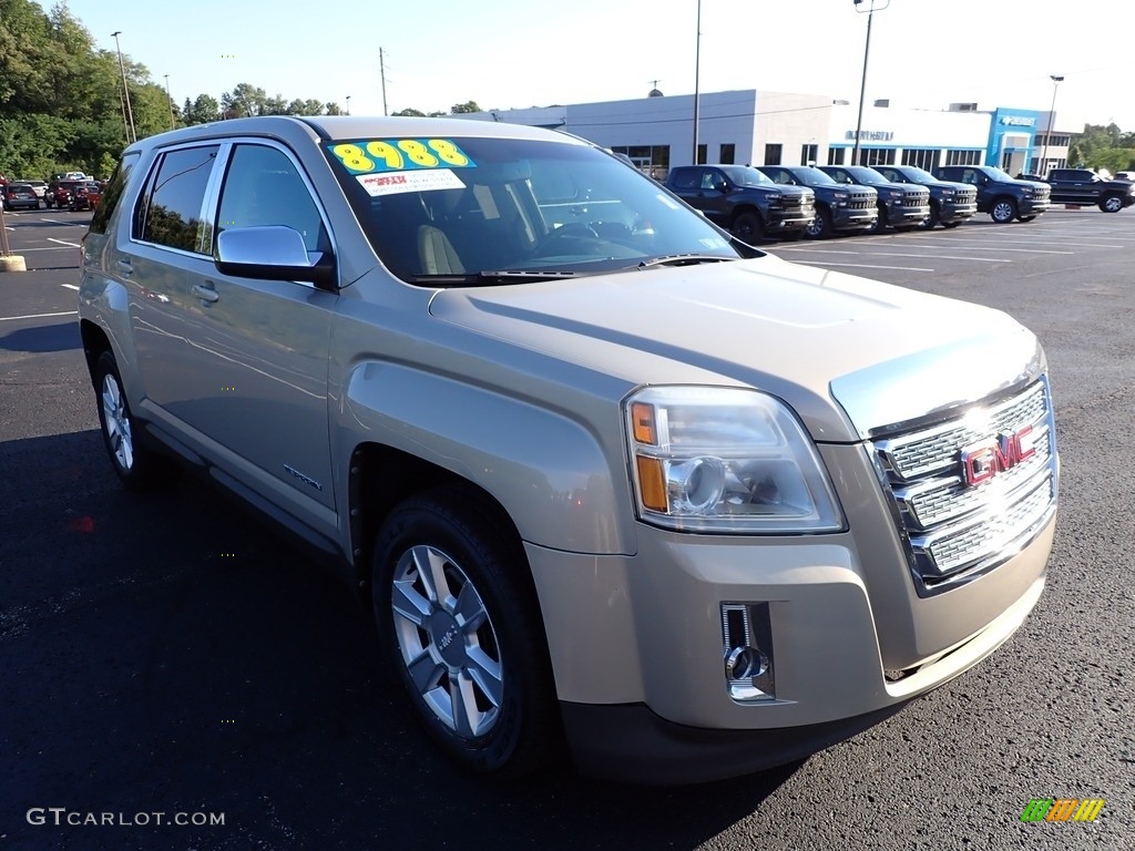2011 Terrain SLE AWD - Gold Mist Metallic / Jet Black photo #5