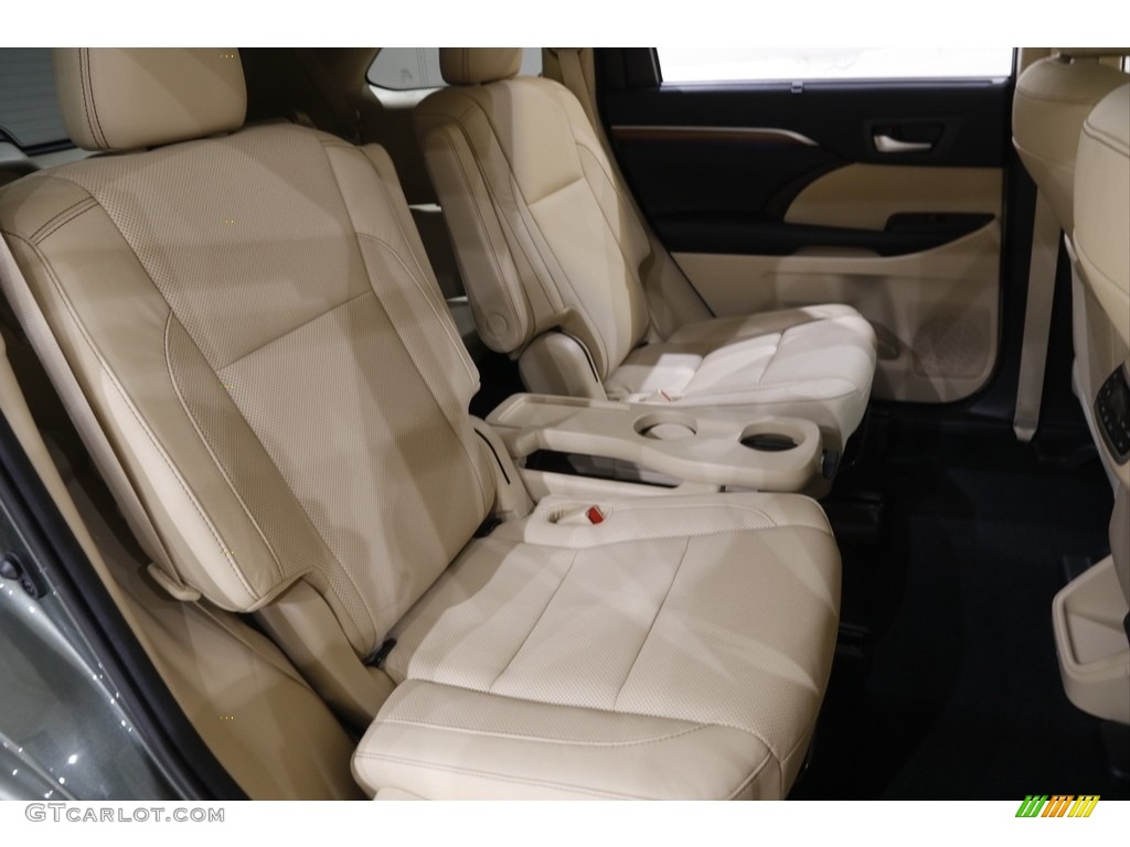 2019 Highlander Limited Platinum AWD - Alumina Jade Metallic / Almond photo #16