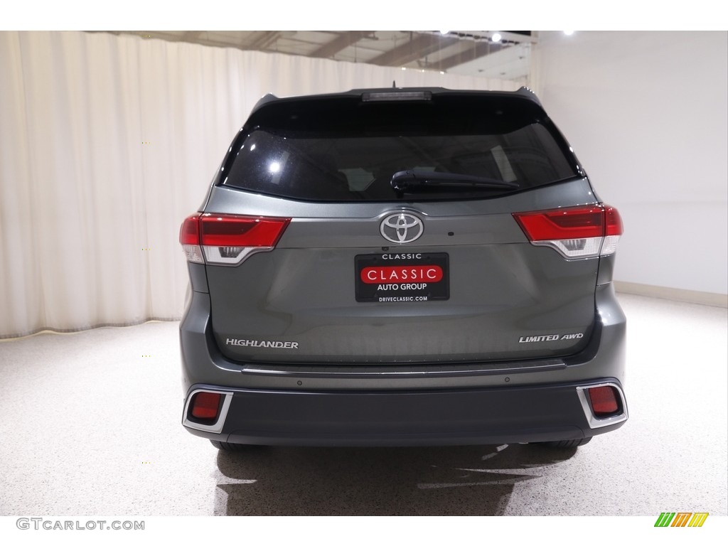 2019 Highlander Limited Platinum AWD - Alumina Jade Metallic / Almond photo #19