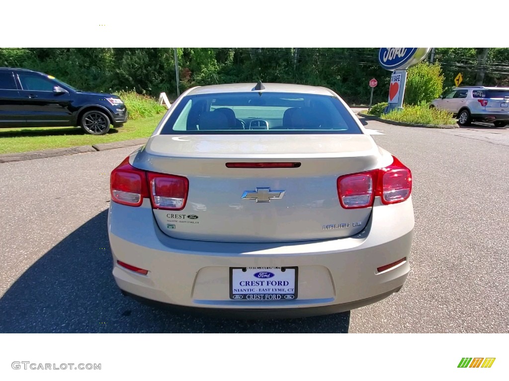 2015 Malibu LS - Champagne Silver Metallic / Cocoa/Light Neutral photo #6