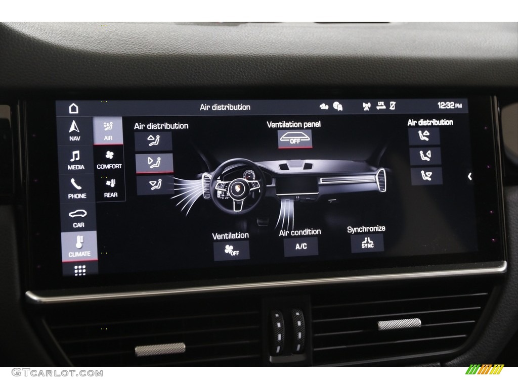 2020 Porsche Cayenne S Controls Photo #142956208