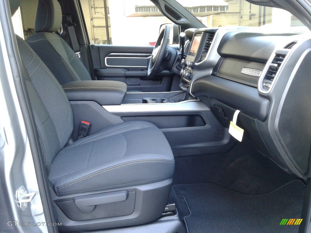 2022 Ram 2500 Big Horn Crew Cab 4x4 Front Seat Photo #142957293