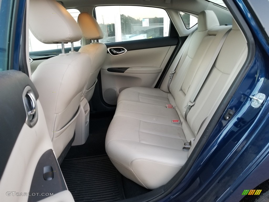 2016 Nissan Sentra SL Rear Seat Photo #142957401