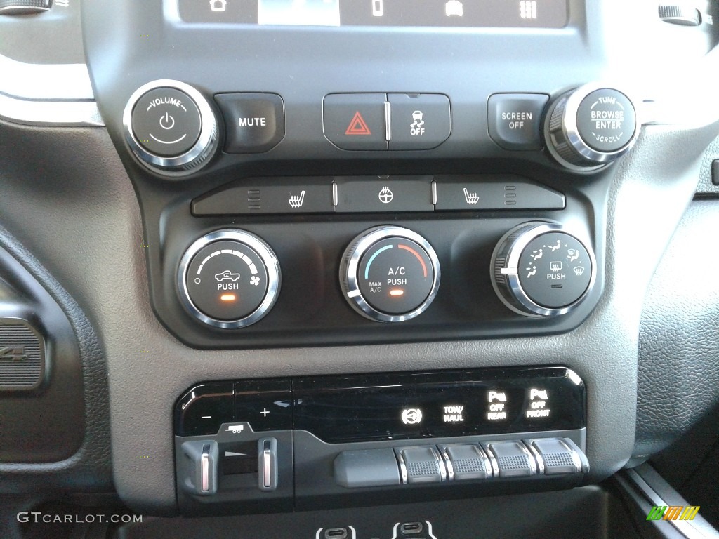 2022 Ram 2500 Big Horn Crew Cab 4x4 Controls Photo #142957506