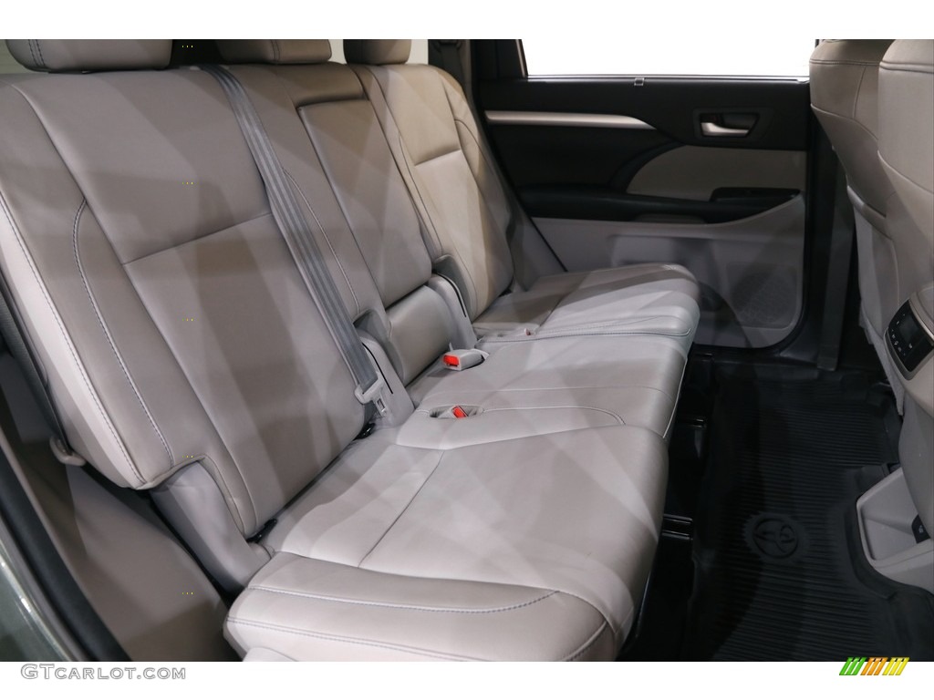 2018 Highlander XLE AWD - Alumina Jade Metallic / Ash photo #17